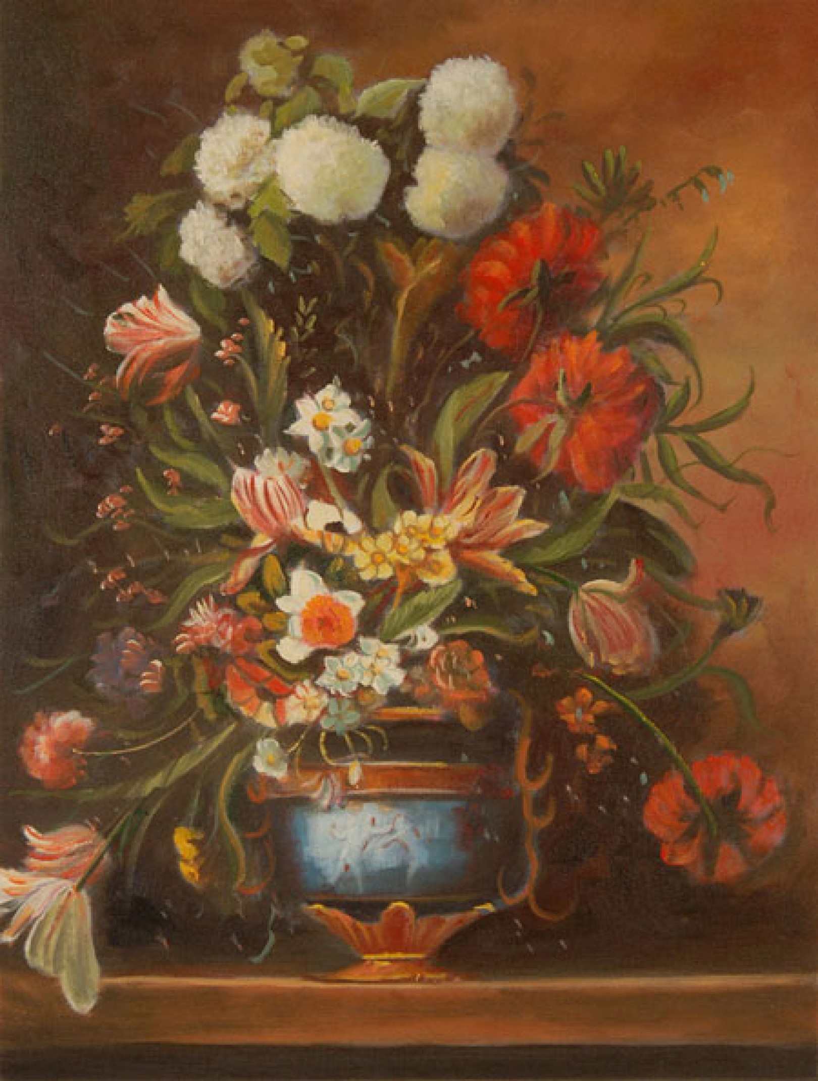 Vaso di fiori su davanzale