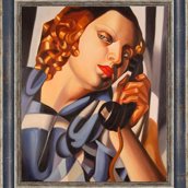 Il telefono con cornice argento blu 